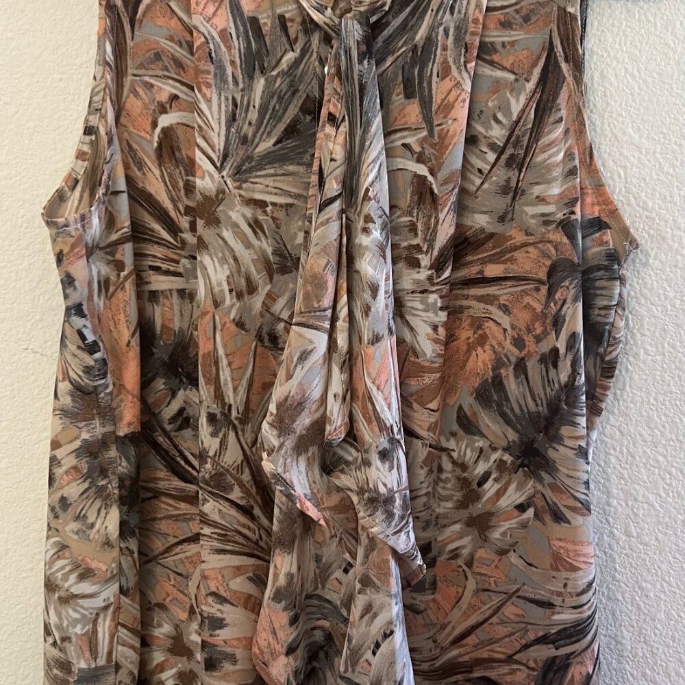 Status By Chenault, Sleeveless, Button Up Blouse,… - image 5